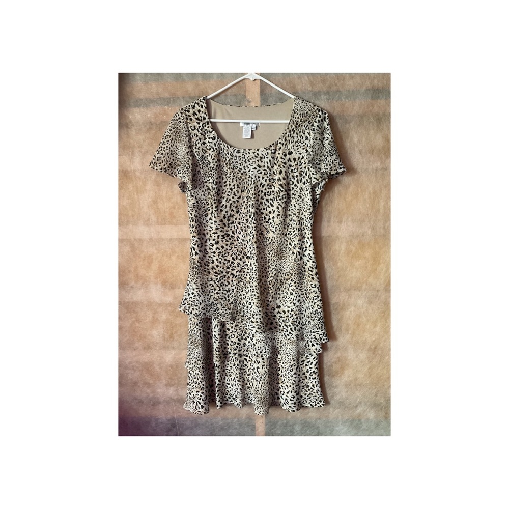 Knee length dress